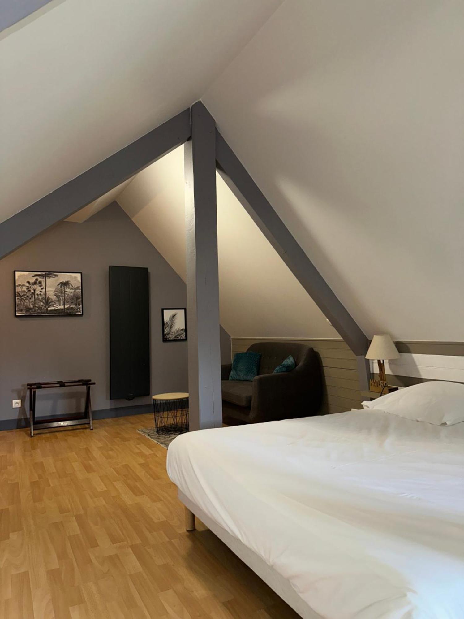 Logis Hotel Volcan Sancy Nebouzat ภายนอก รูปภาพ